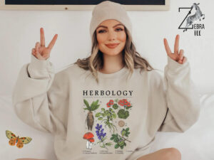 Herbology sweatshirt with plants from Harry Potter by ZebraTee